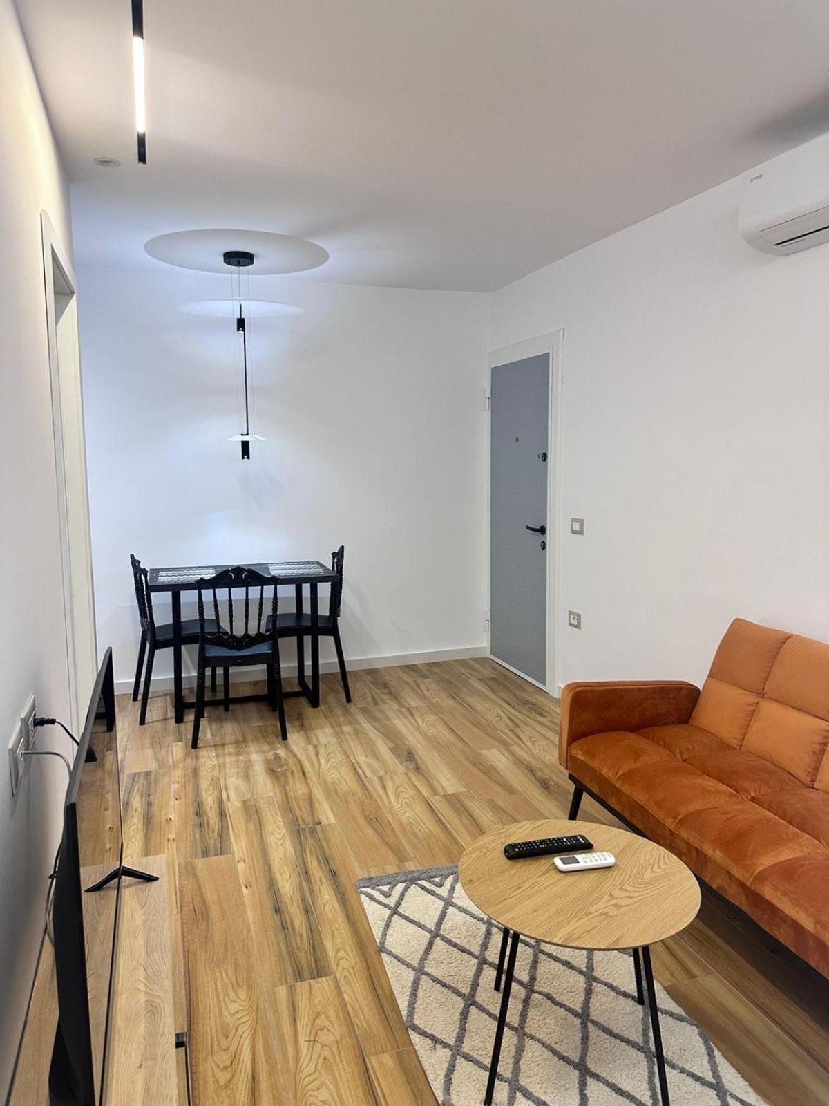 Modern Apartament *